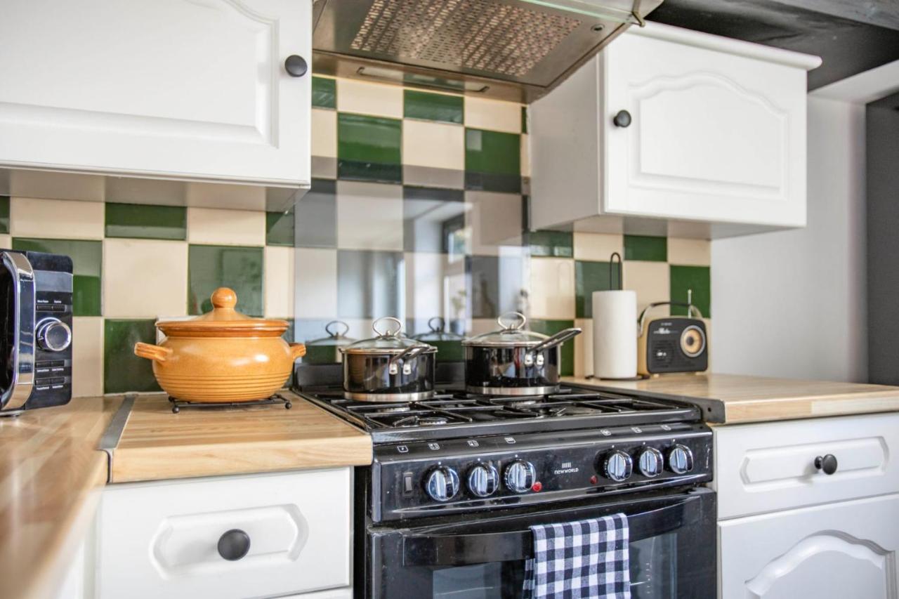 Stunning Character 2Bed Cottage In St Albans Wifi 外观 照片
