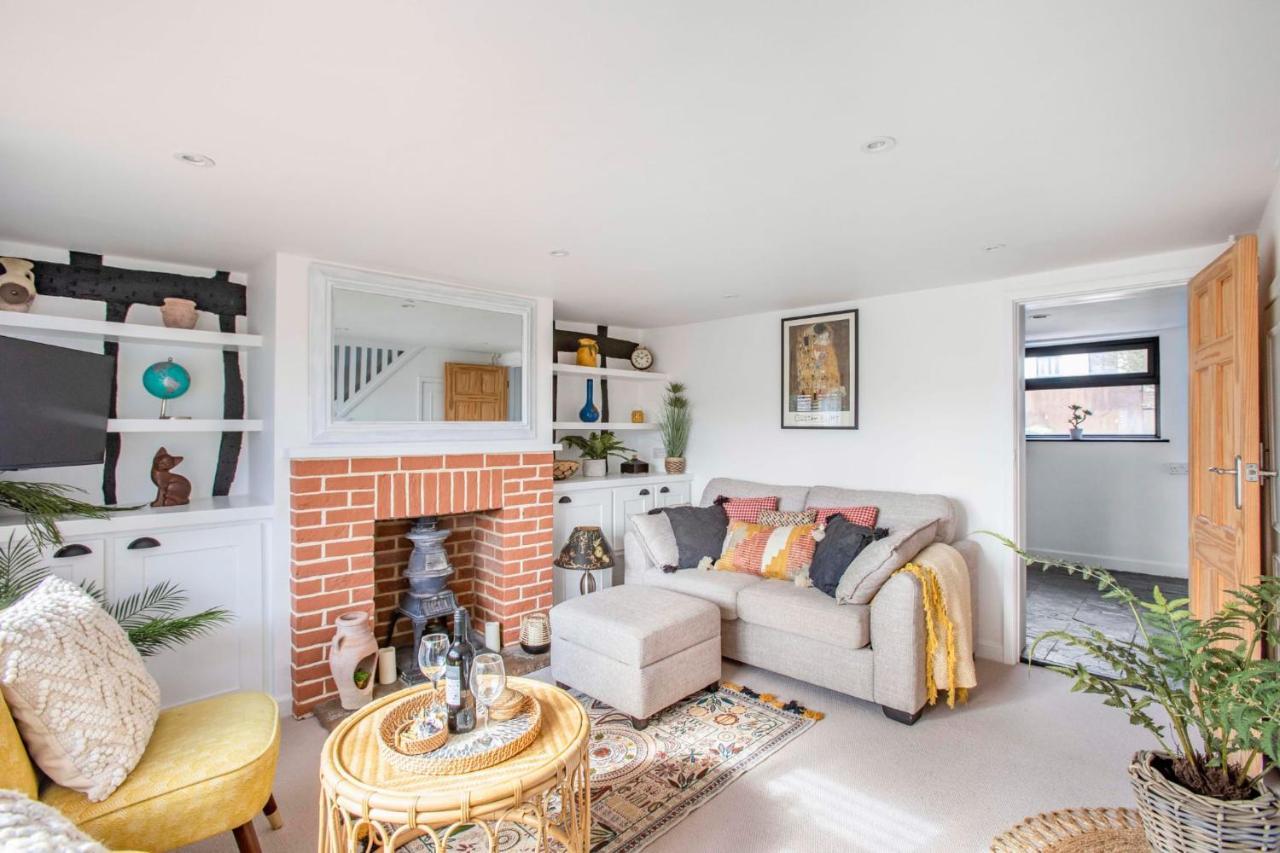 Stunning Character 2Bed Cottage In St Albans Wifi 外观 照片